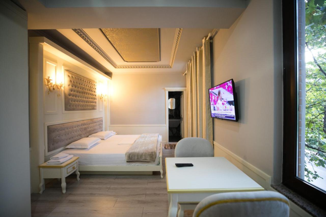 Hotel Lotus Tirana Kültér fotó