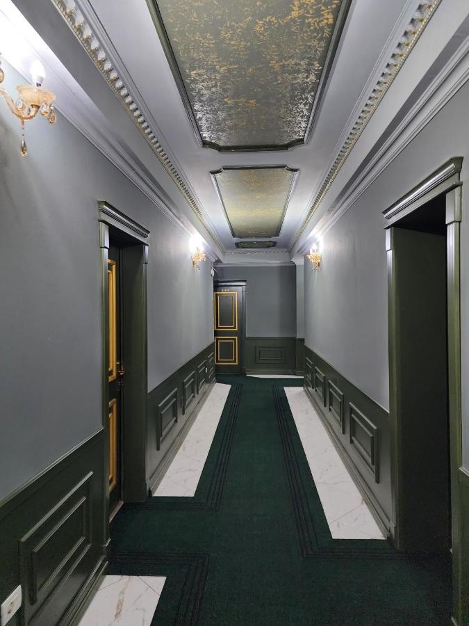 Hotel Lotus Tirana Kültér fotó